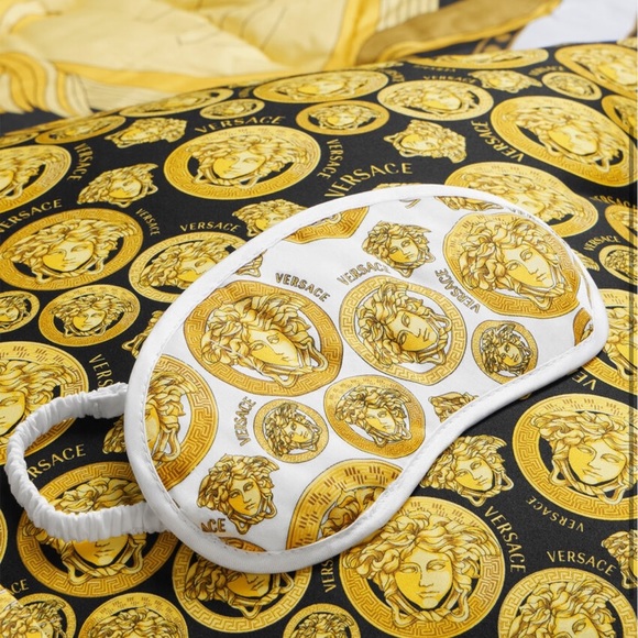 VERSACE Home Medusa Amplified Eye Sleep Mask - Picture 3 of 11